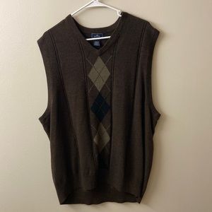 Brown/Tan v-neck pullover vest